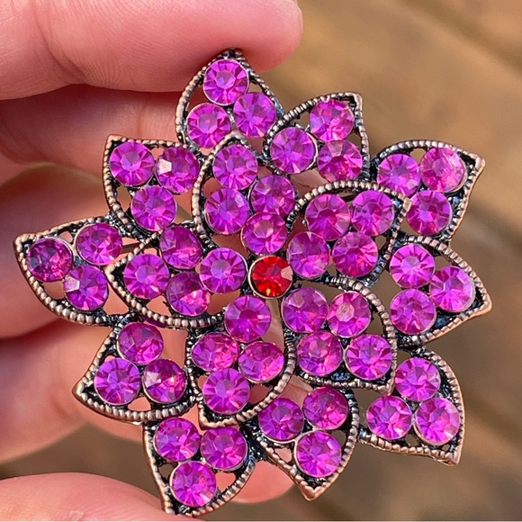 Purple flower brooch pin signed JG - Picture 8 of 9